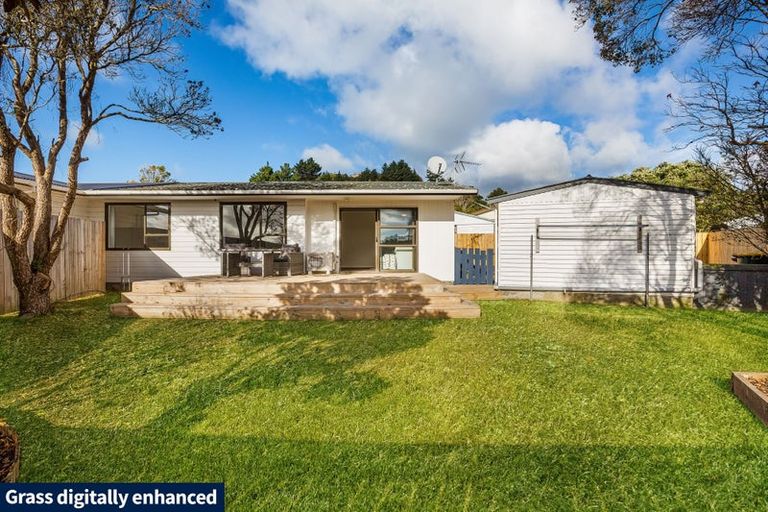 Photo of property in 13a Transom Close, Whitby, Porirua, 5024