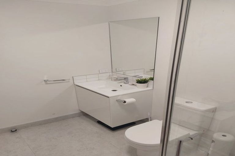 Photo of property in 43 Kauri Amber Road, Westgate, Auckland, 0614