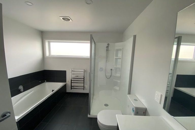 Photo of property in 162b Navigation Drive, Whitby, Porirua, 5024