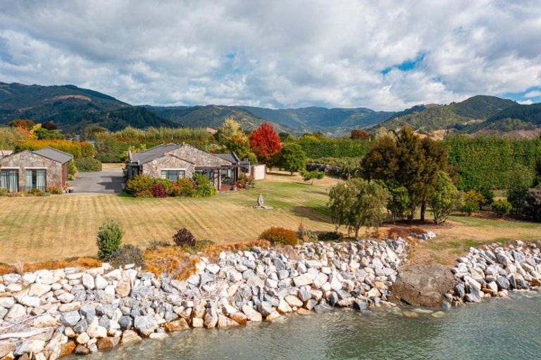 Photo of property in 16 Wharf Road, Riwaka, Motueka, 7198