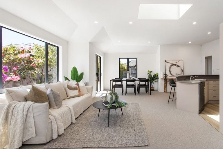 Photo of property in 586 Madras Street, St Albans, Christchurch, 8014