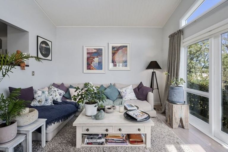 Photo of property in 86 Rokino Road, Hilltop, Taupo, 3330