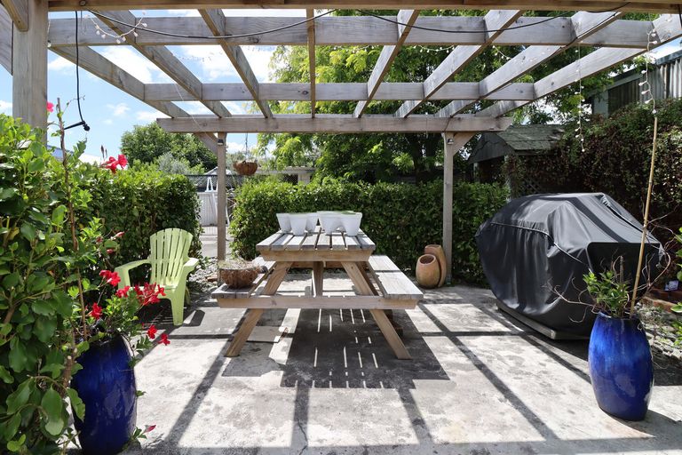 Photo of property in 8 Victoria Street, Carterton, 5713