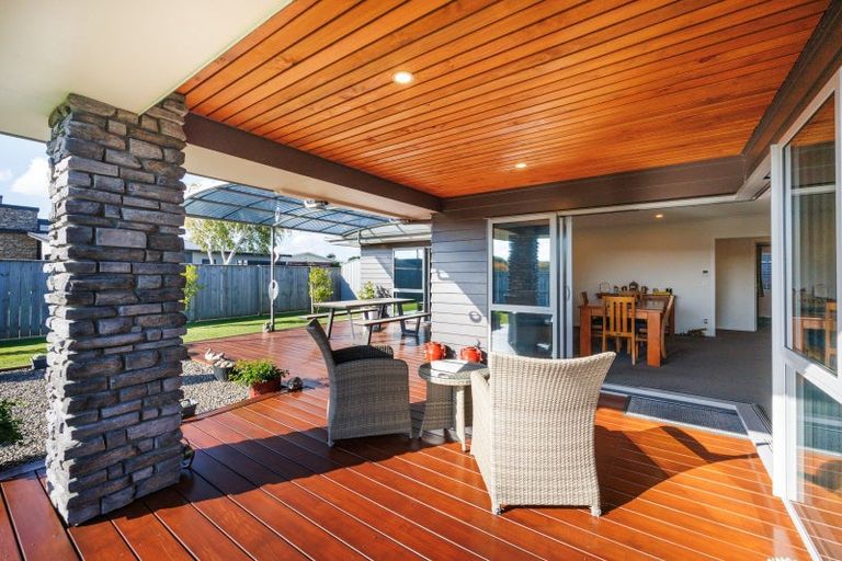 Photo of property in 1 Kanzan Grove, Feilding, 4702