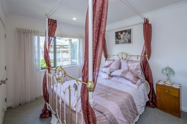 Photo of property in 10 Ngaio Street, Levin, 5510