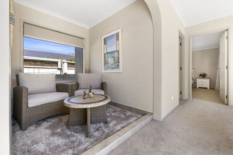 Photo of property in 34 The Esplanade, Omokoroa, 3114