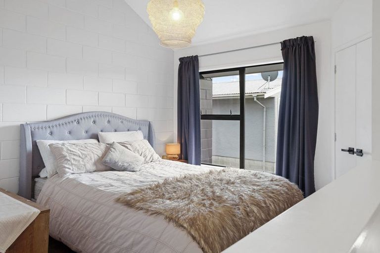 Photo of property in 6/9 Sherborne Street, St Albans, Christchurch, 8014