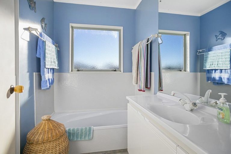 Photo of property in 63 Carlyle Street, Leamington, Cambridge, 3432