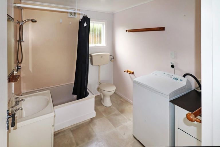 Photo of property in 1 Kanpur Road, Broadmeadows, Wellington, 6035