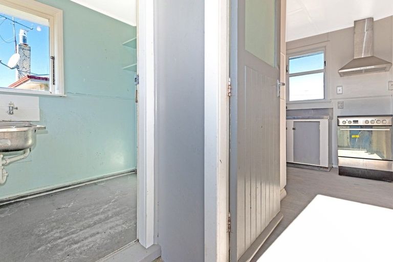 Photo of property in 42 Munro Street, Elgin, Gisborne, 4010