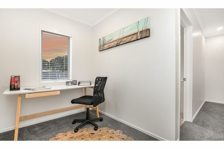 Photo of property in 72a Henwood Road, Mangere East, Auckland, 2024