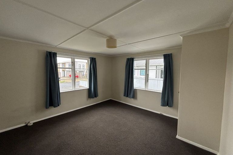 Photo of property in 124 Hewer Crescent, Naenae, Lower Hutt, 5011