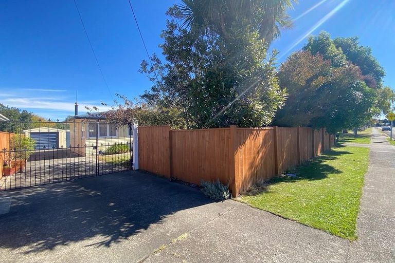 Photo of property in 61 Taumaihi Street, Bulls, 4818