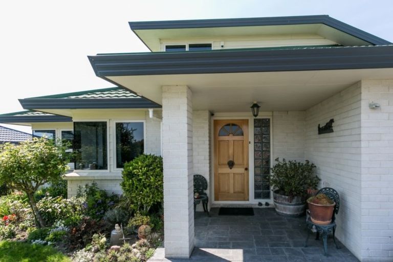 Photo of property in 5 Kingsgate Way, Havelock North, 4130