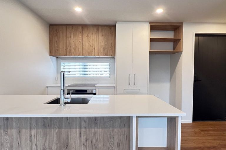 Photo of property in 2/10 Tonga Place, Riccarton, Christchurch, 8041