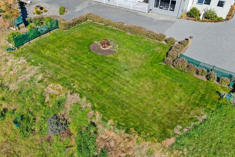 Photo of property in 25 Mahurenga Lane, Te Horo, Otaki, 5581