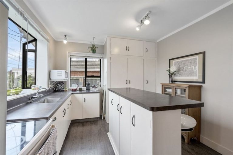 Photo of property in 1/18 Maryhill Avenue, Hoon Hay, Christchurch, 8025