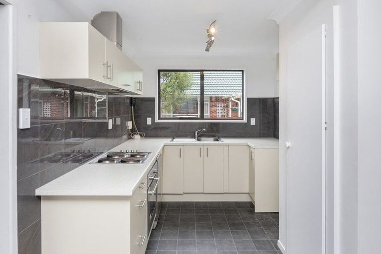 Photo of property in 1/21 Ensign Street, Halswell, Christchurch, 8025