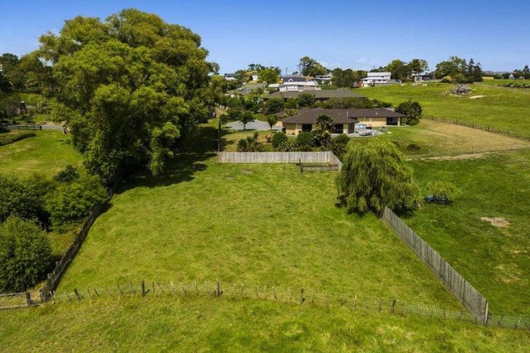 Photo of property in 68 Armitage Road, Wellsford, 0900