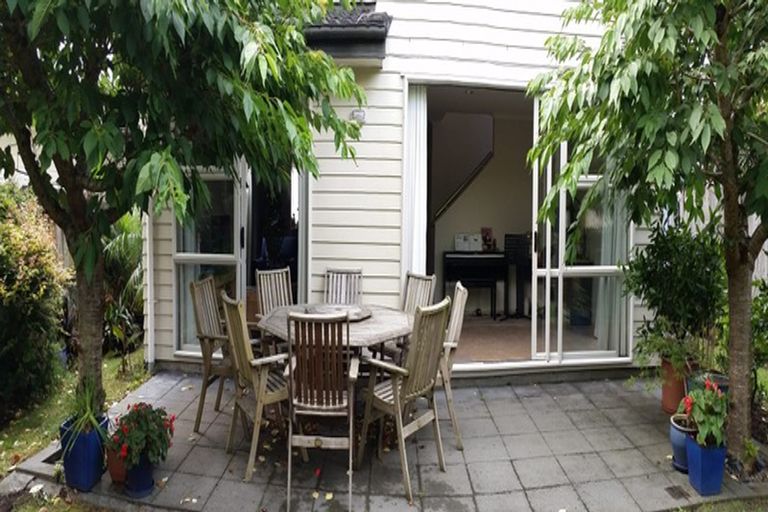 Photo of property in 54 Figaro Crescent, Takanini, 2112