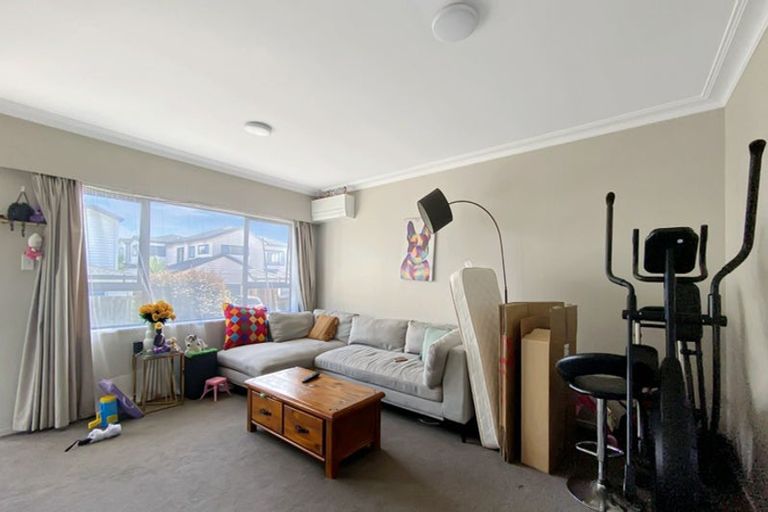 Photo of property in 2/131 Coronation Road, Papatoetoe, Auckland, 2025