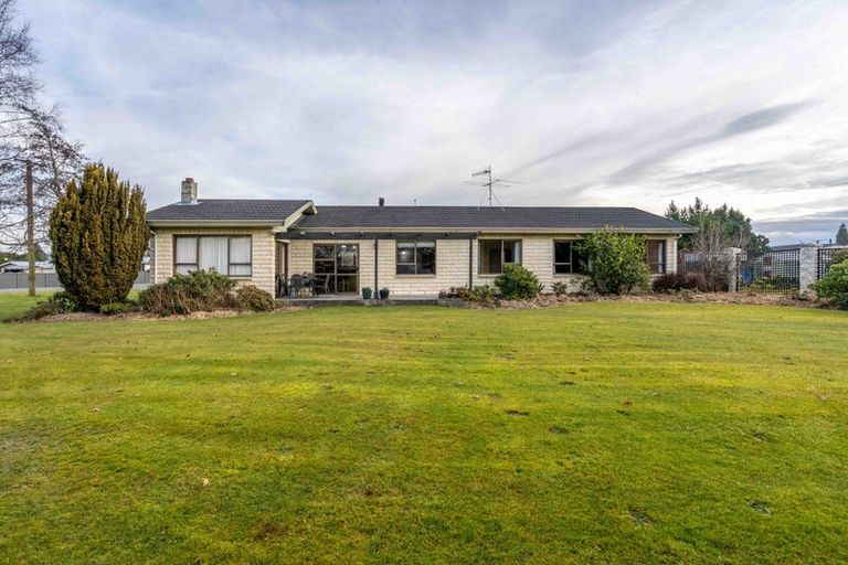 Photo of property in 11 Devon Street, Riversdale, 9776