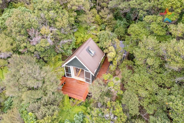 Photo of property in 9 Haven Grove, Naenae, Lower Hutt, 5011