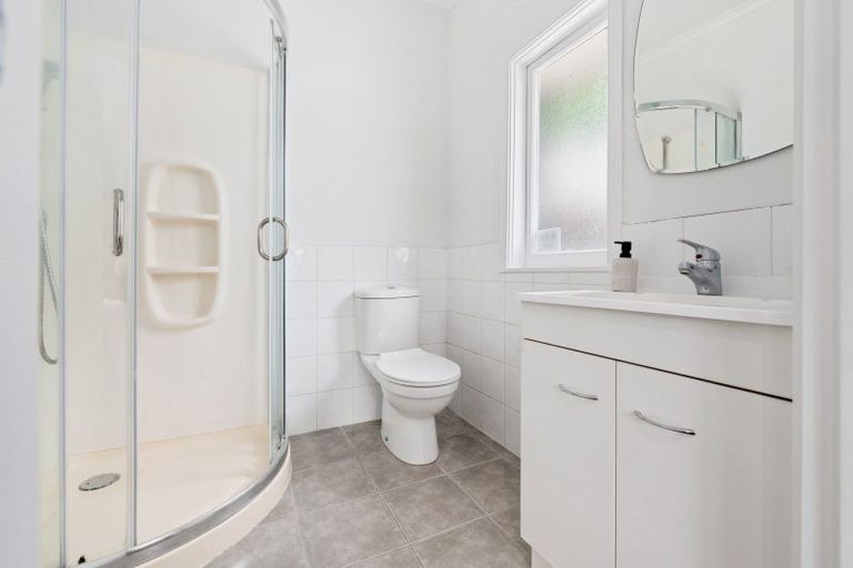 Photo of property in 124a Masters Avenue, Silverdale, Hamilton, 3216