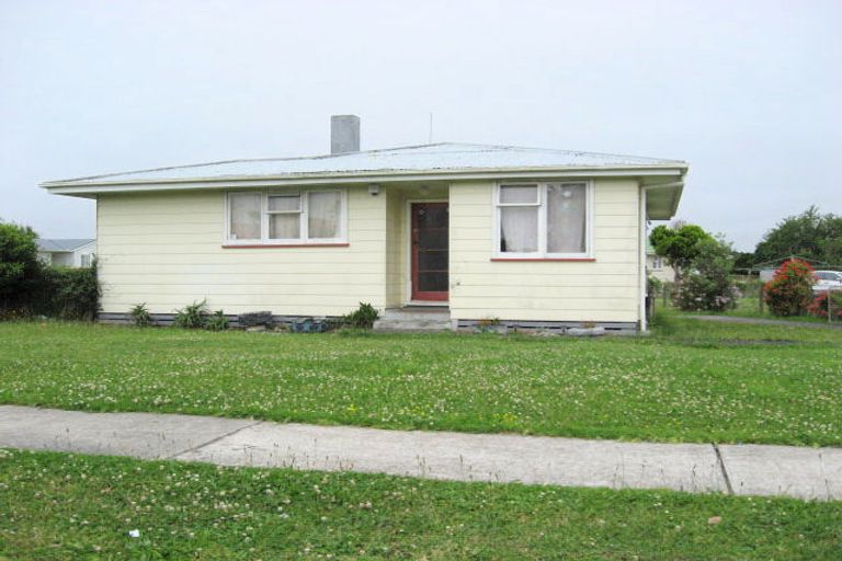 Property details for 10 Harvard Place, Mangere, Auckland, 2022