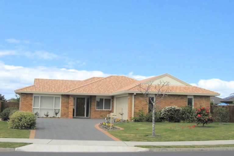 Photo of property in 39 Tuihana Drive, Papamoa Beach, Papamoa, 3118