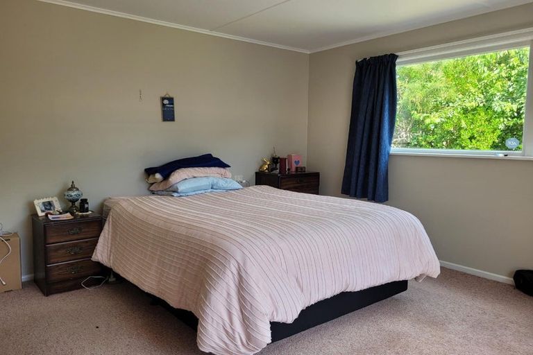 Photo of property in 12 Bethune Street, Featherston, 5710