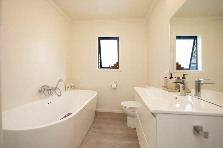 Photo of property in 2 Market Street, Lansdowne, Masterton, 5810