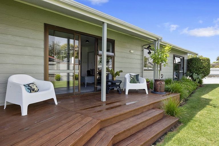 Photo of property in 83b Princess Street, Waitara, 4320