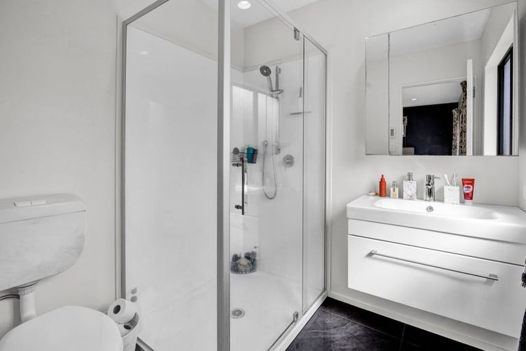 Photo of property in 3 Beech Place, Hawera, 4610