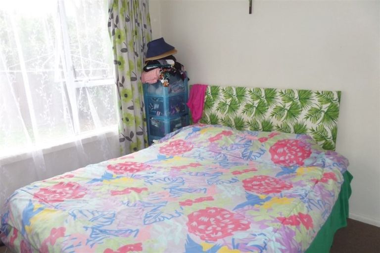 Photo of property in 4 Dunluce Place, Hornby, Christchurch, 8042