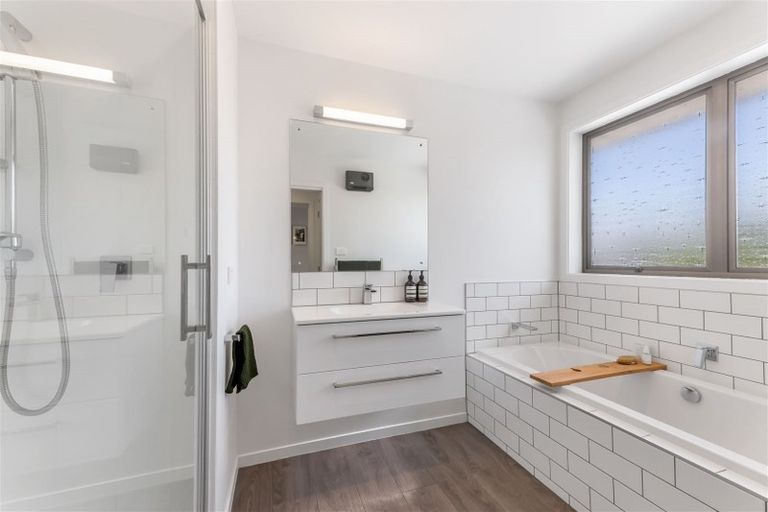 Photo of property in 98 Briggs Road, Shirley, Christchurch, 8052