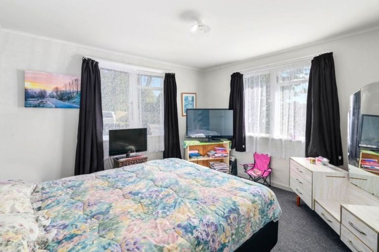 Photo of property in 12a Ross Road, Western Heights, Rotorua, 3015