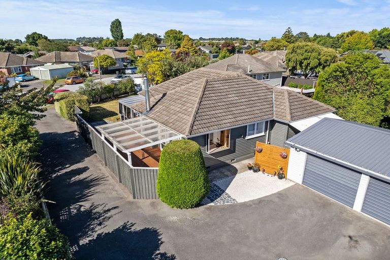 Photo of property in 66 Winters Road, Redwood, Christchurch, 8051