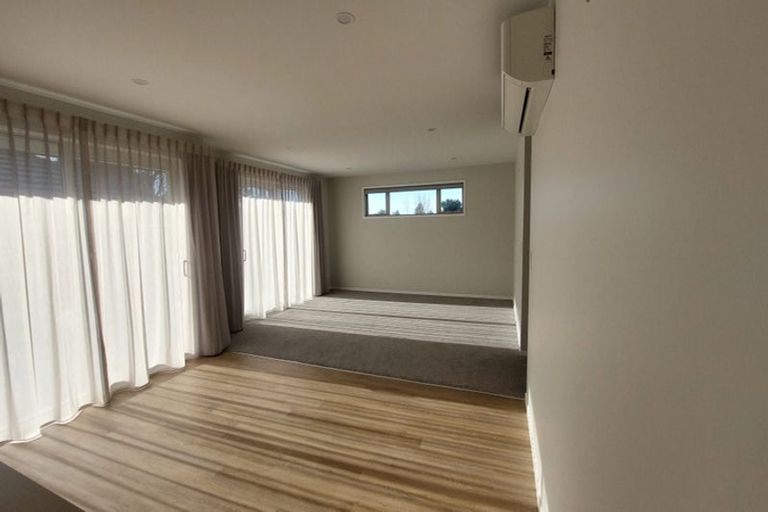 Photo of property in 63 Lincoln Road, Carterton, 5713