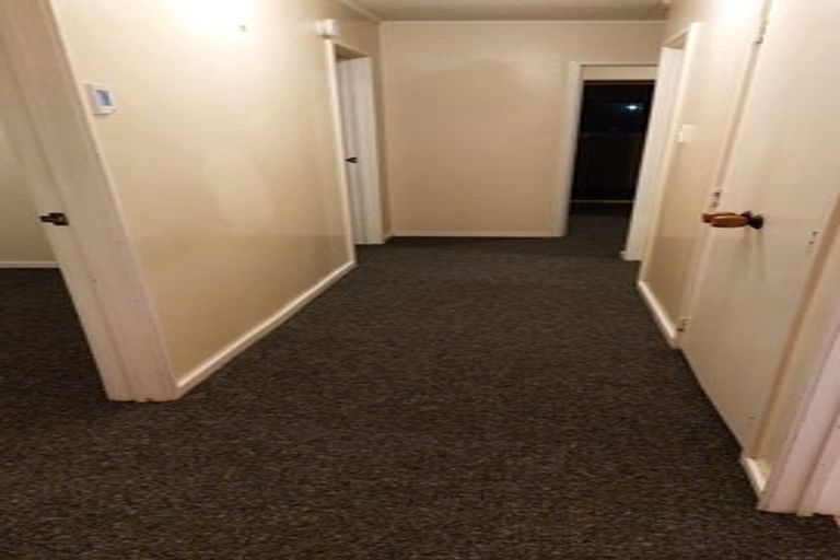 Photo of property in 2/100 Cargill Street, Papakura, 2110