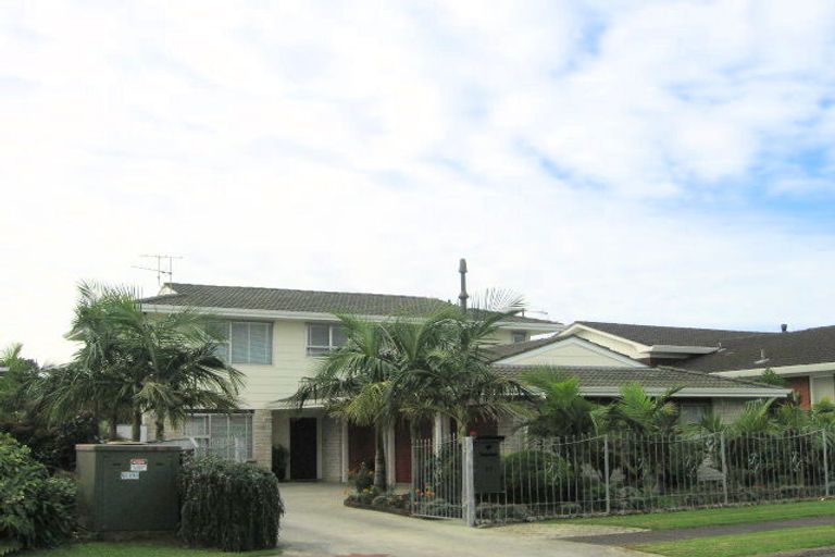 Photo of property in 37 Omana Road, Papatoetoe, Auckland, 2025