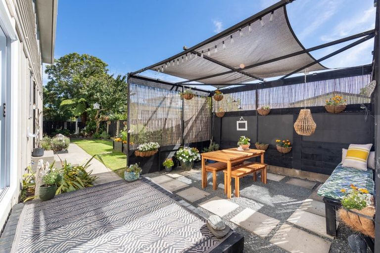 Photo of property in 7 Livet Place, Papakowhai, Porirua, 5024