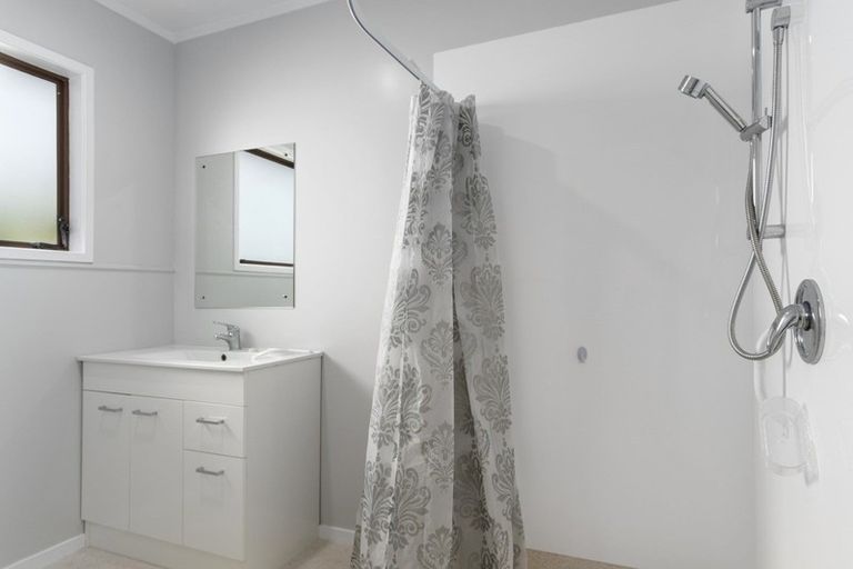 Photo of property in 2 Francis Drive, Katikati, 3129