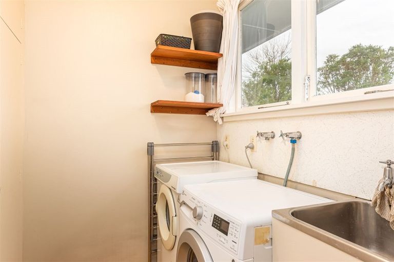 Photo of property in 16 Greenfield Place, Mairehau, Christchurch, 8052