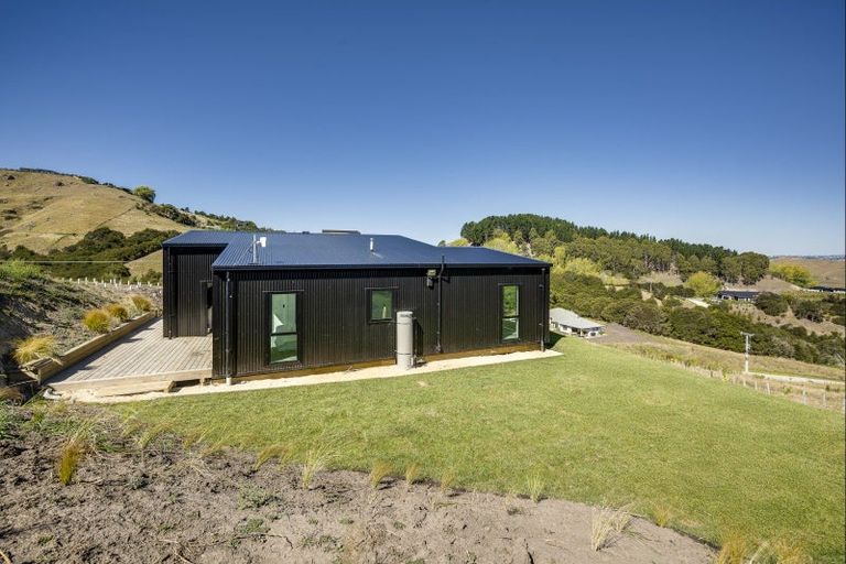 Photo of property in 52 Avery Road, Eskdale, Napier, 4182