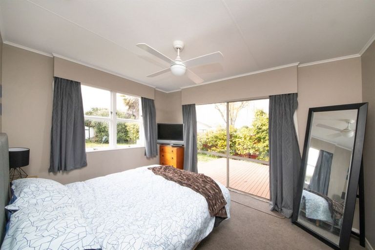 Photo of property in 27 Dewe Avenue, Feilding, 4702