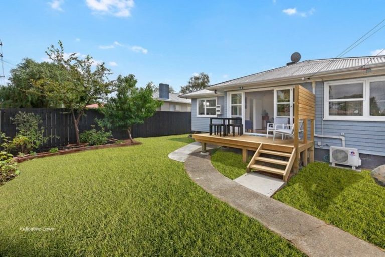 Photo of property in 1/18 Sheehan Avenue, Papakura, 2110
