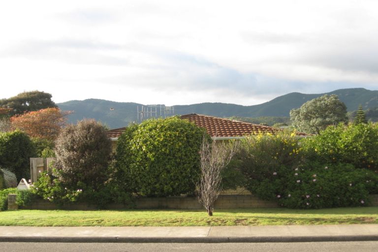Photo of property in 126a Hillcrest Road, Raumati Beach, Paraparaumu, 5032