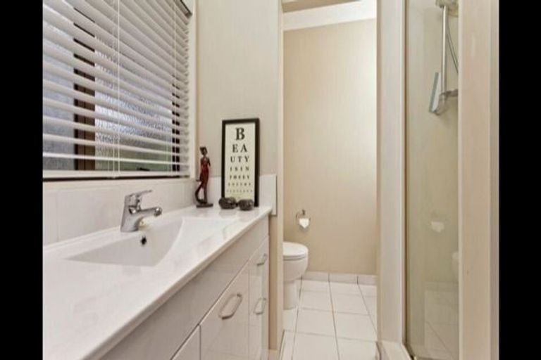 Photo of property in 214 Valley Road, Waitoki, Kaukapakapa, 0871