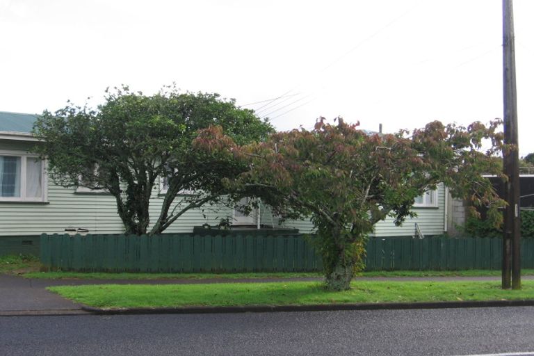 Photo of property in 2/76 Fitzroy Street, Papatoetoe, Auckland, 2104